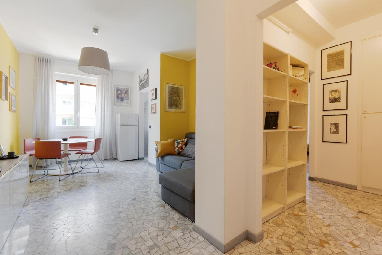 Apartment With Balcony - 50 M Far From M1 Pasteur Milano Esterno foto